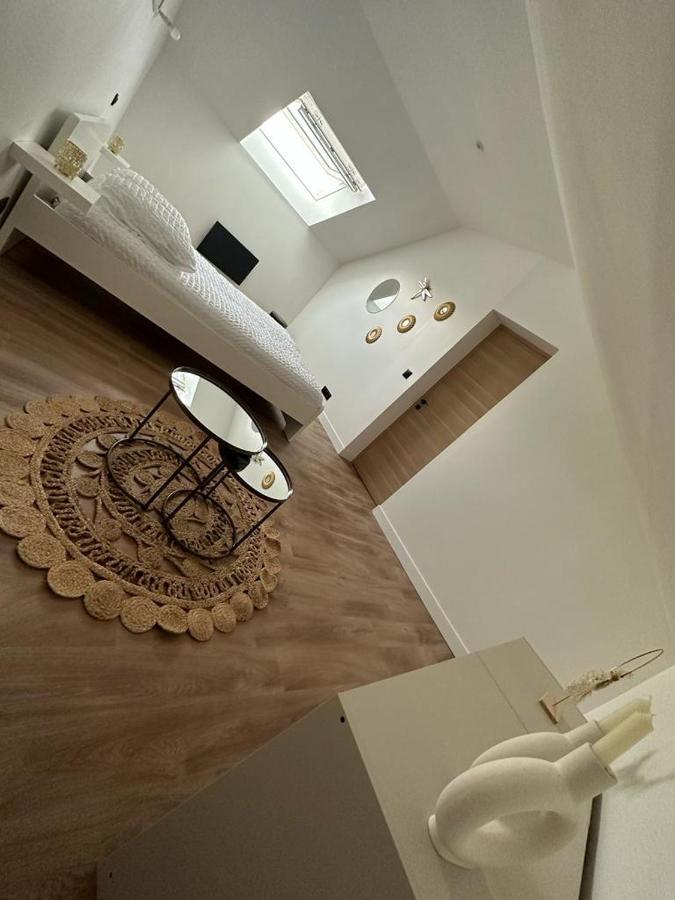 Chambres Dans Maison Neuve Au Style Chic Et Boheme Villeneuve-sous-Dammartin Exteriör bild
