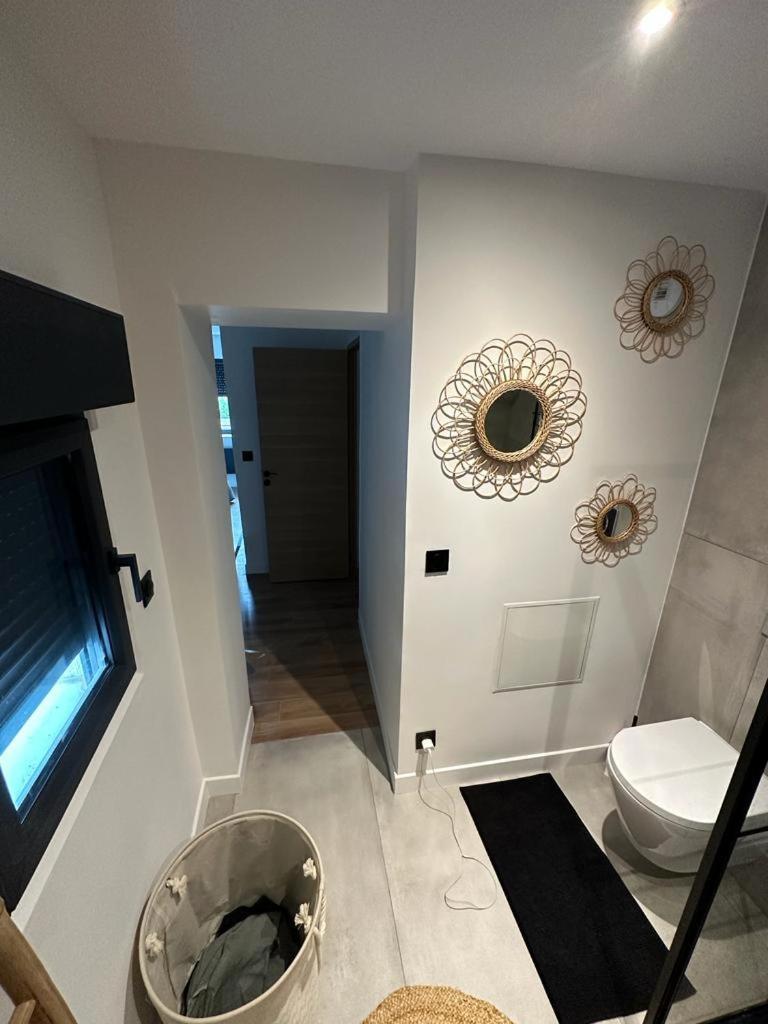 Chambres Dans Maison Neuve Au Style Chic Et Boheme Villeneuve-sous-Dammartin Exteriör bild